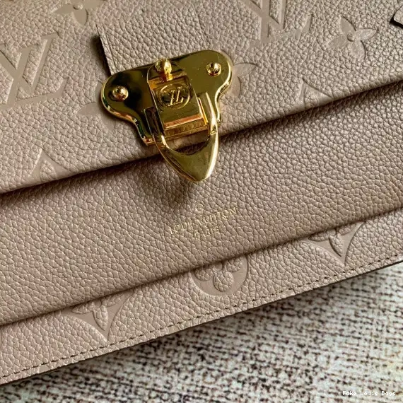 Cheap LOUIS CHAIN VAVIN VUITTON WALLET 0501